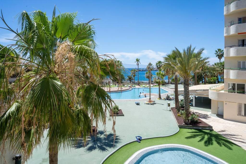 Apartment In Front Of The Ocean Los Cristianos  Εξωτερικό φωτογραφία